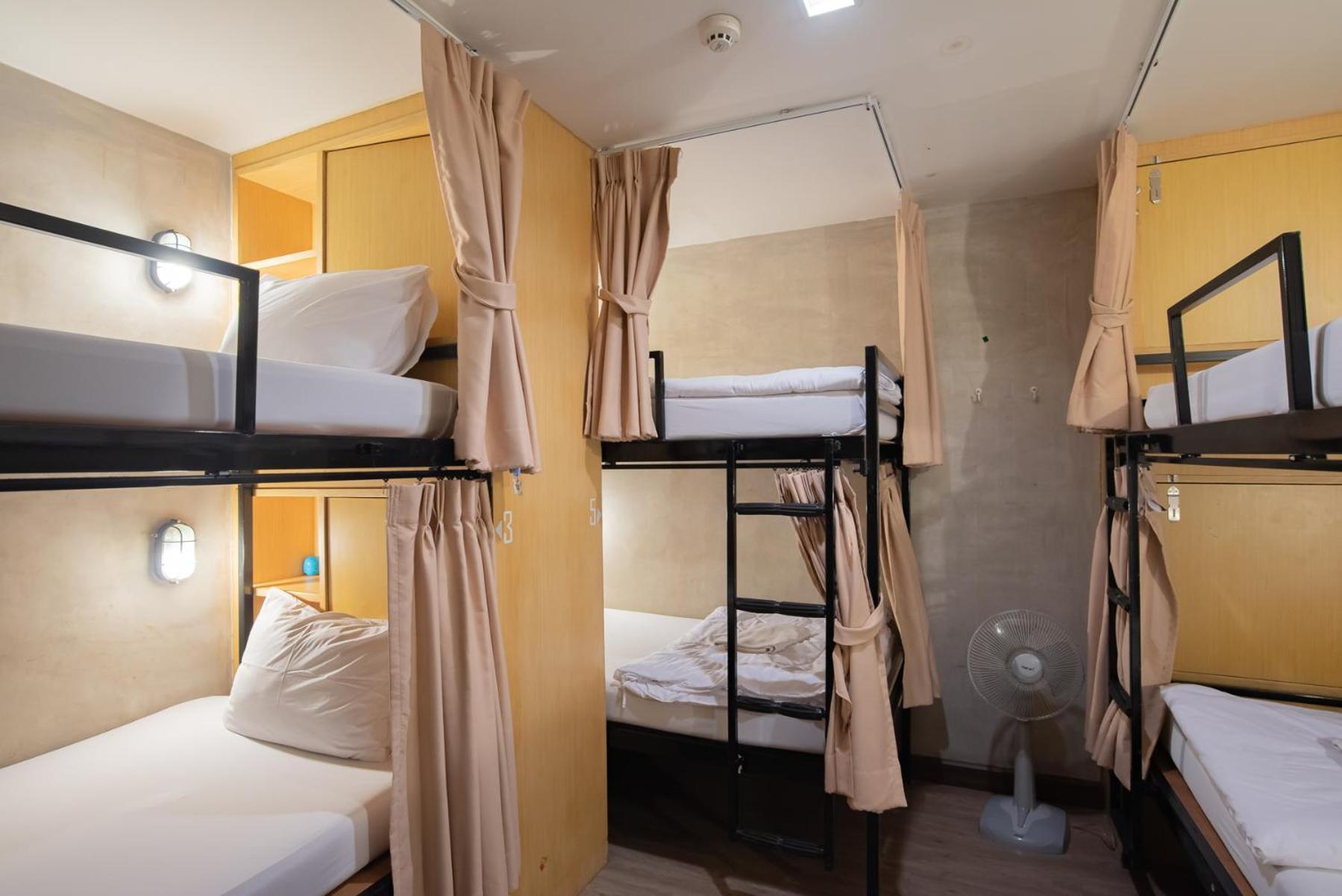 Cazz Hostel Bangkok Eksteriør billede