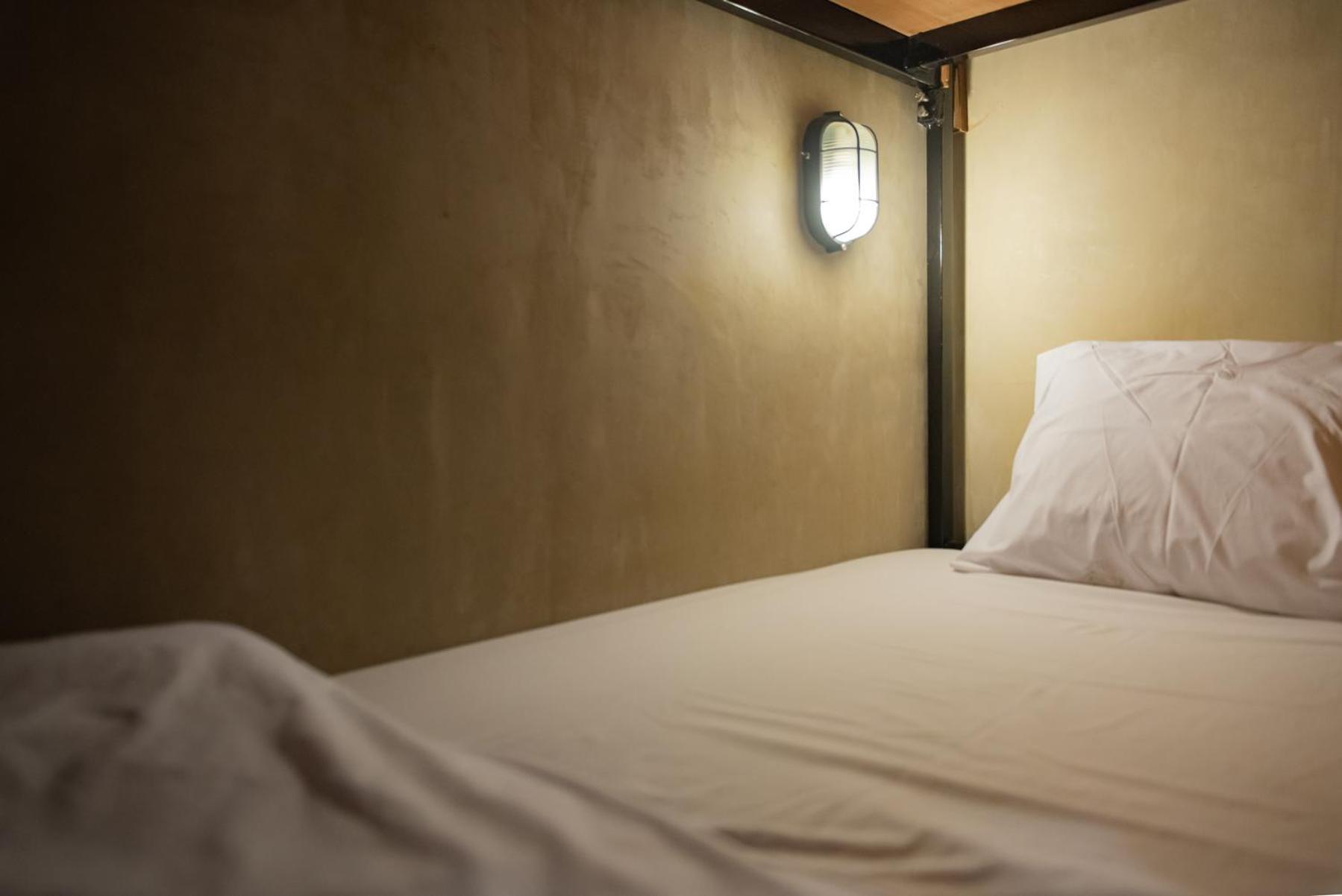 Cazz Hostel Bangkok Eksteriør billede
