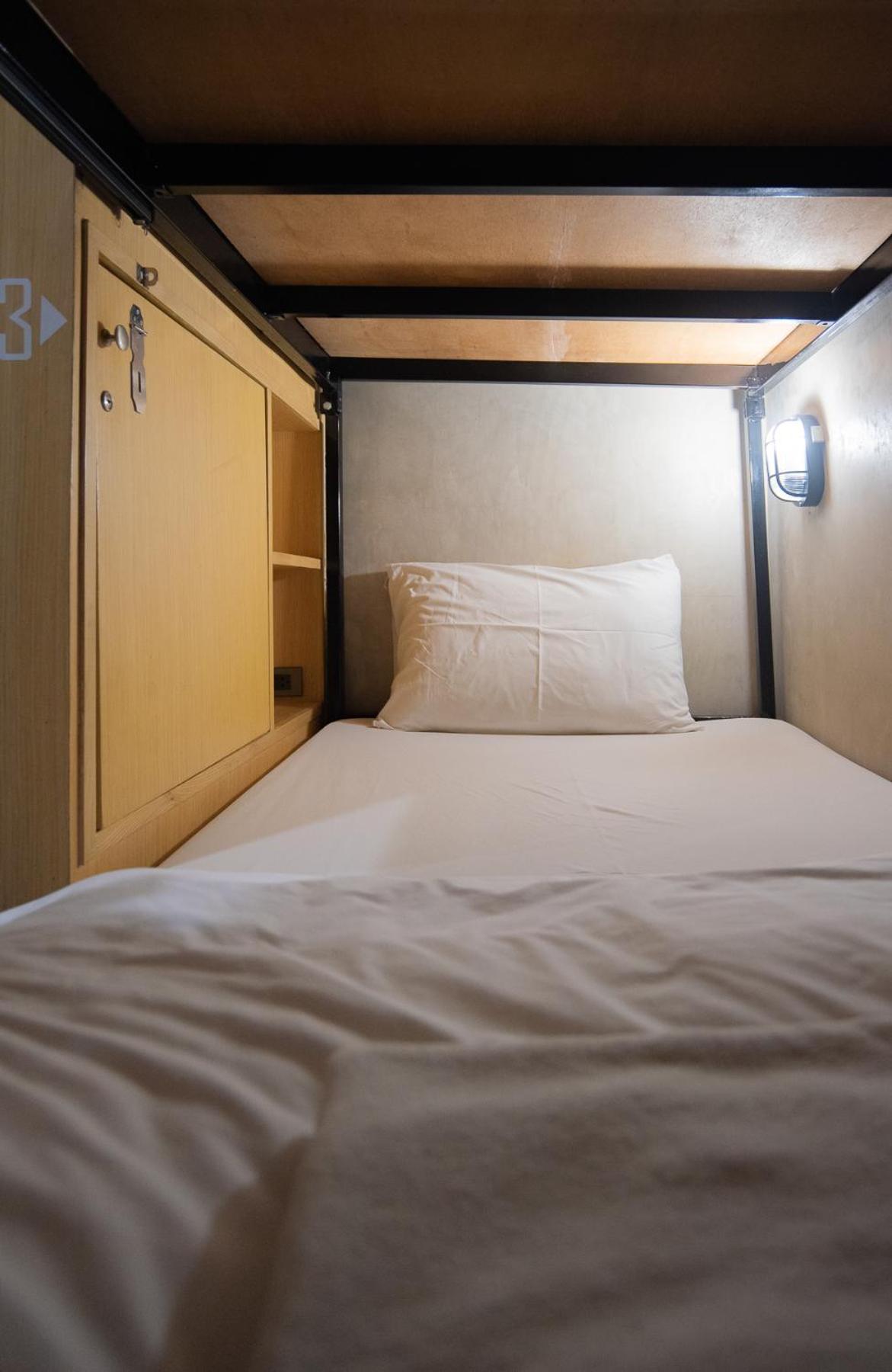 Cazz Hostel Bangkok Eksteriør billede